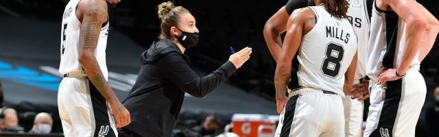 半岛体育官网-哈蒙创造历史却令波波感慨：女性仍受不公平对待