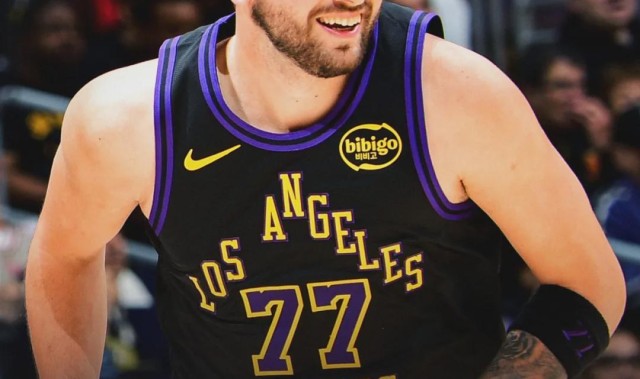 3-0！湖人成功横扫！詹姆斯离队倒计时